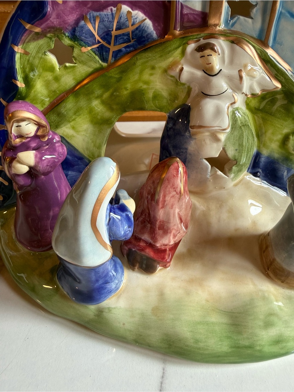 Ceramic Nativity Scene - Multicolor - Picture 12 of 12